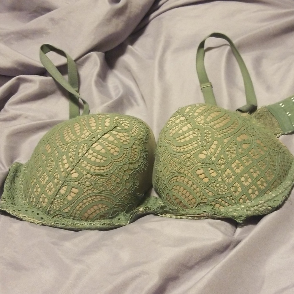 Victoria's Secret bra